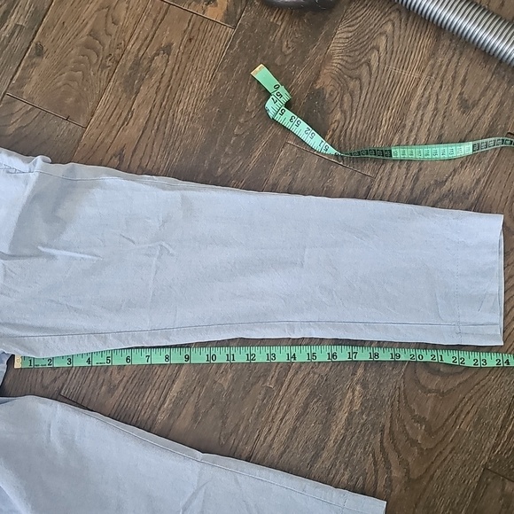 J. Crew 100% Cotton Blue Cropped Pants - Picture 7 of 7